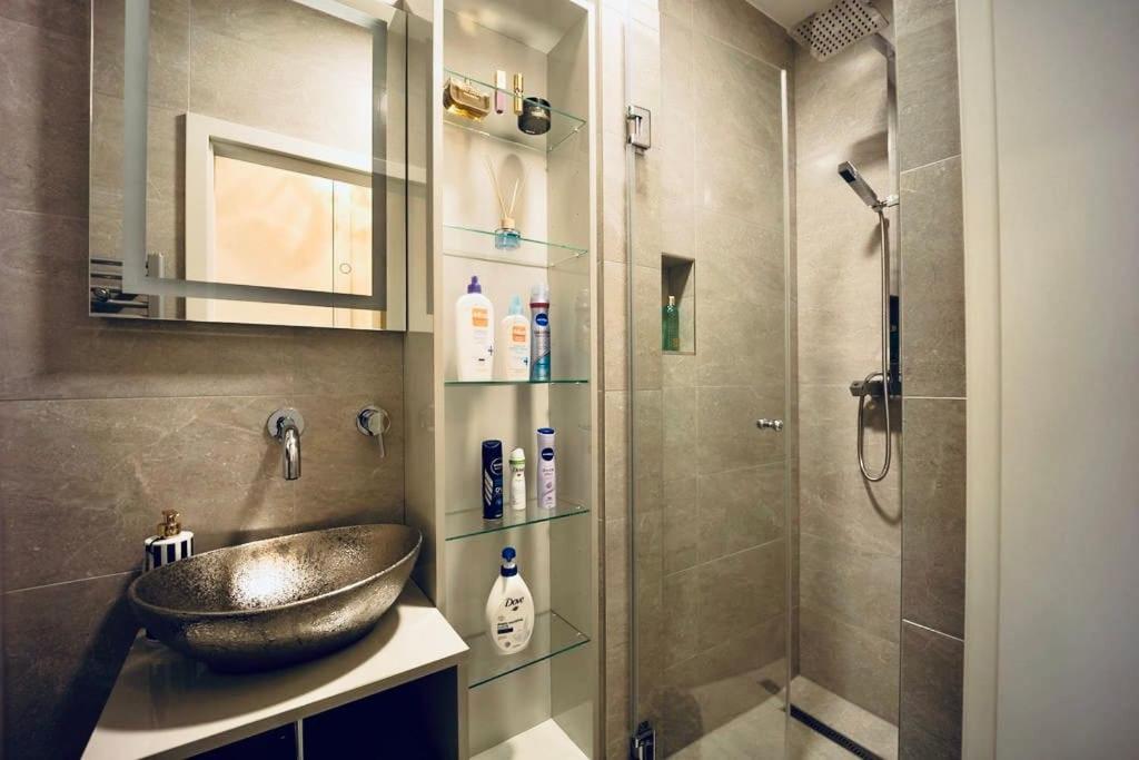Appartement Ruhige Unterkunft Mit Einer Schoenen Aussicht à Znojmo Extérieur photo